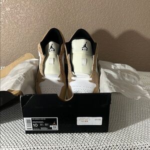 Air Jordan 1 Low SE Tan and White Sneakers